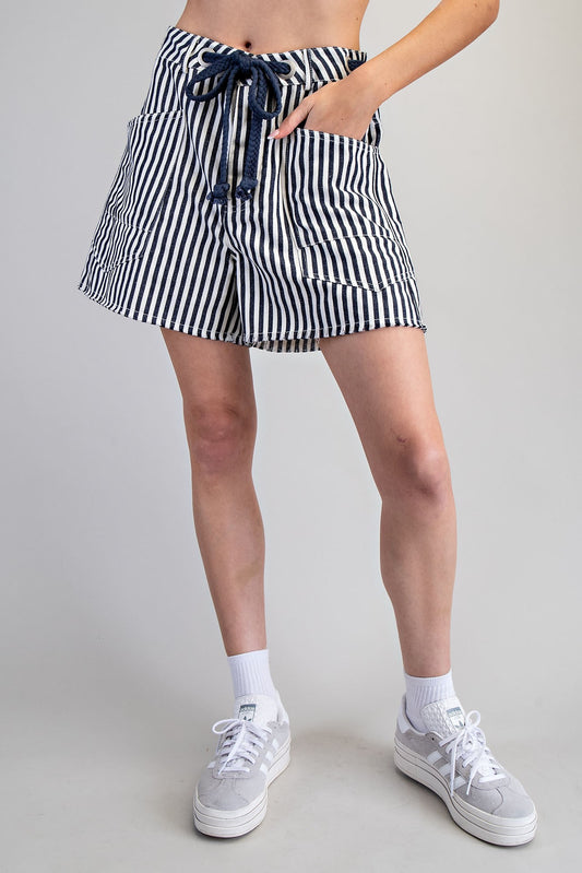 Rope Belt Striped Shorts