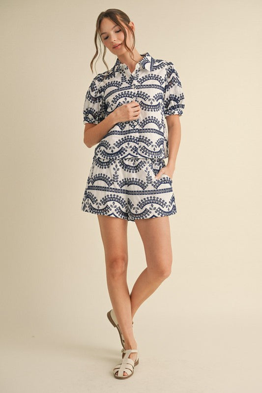 Geometric Pattern Embriodery Buttoned-up Top