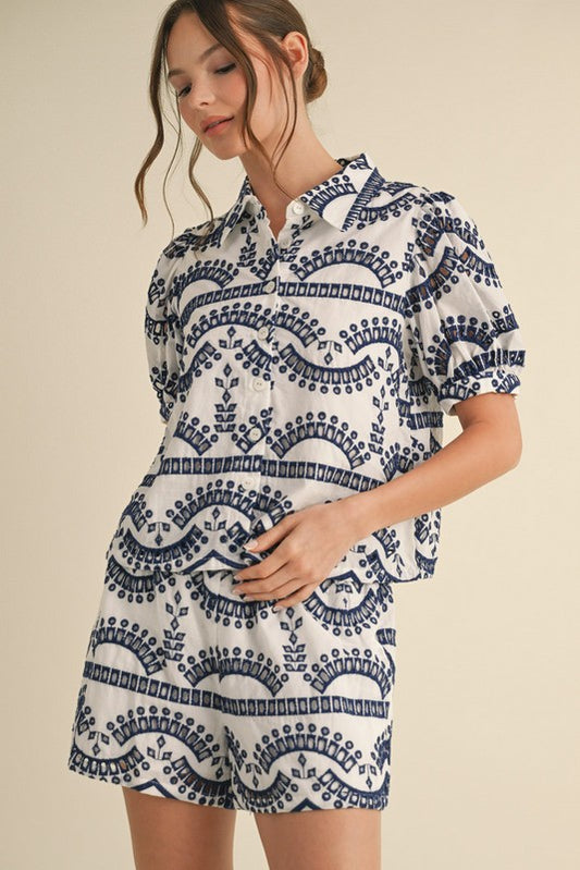 Geometric Pattern Embriodery Buttoned-up Top