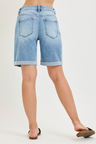 Slouchy Bermuda With Printed Details