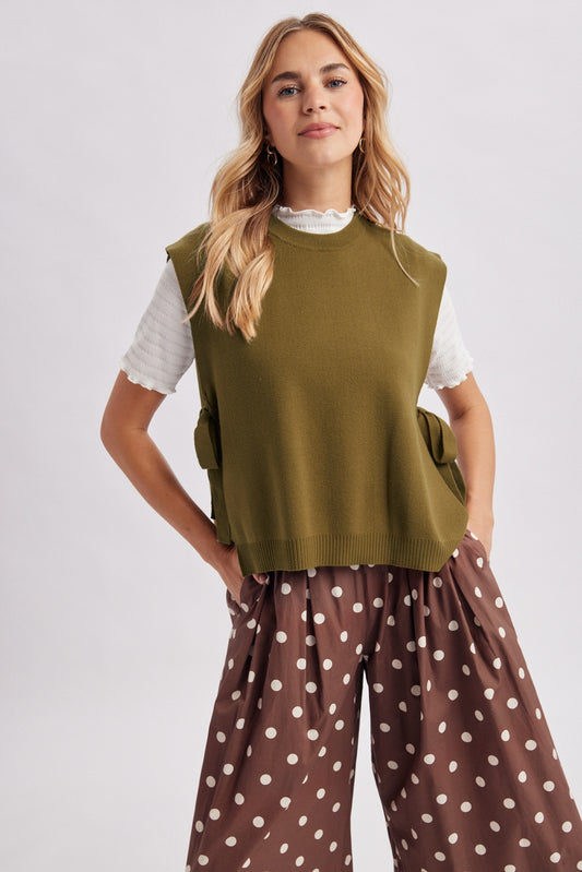 Gazelle Sleeveless Open Side Sweater Vest