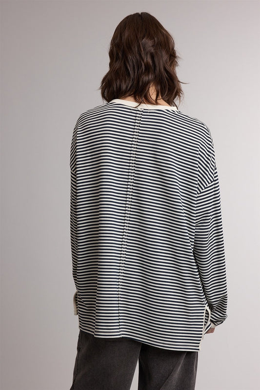 Imprint Top Stripe Contrast Knit Top