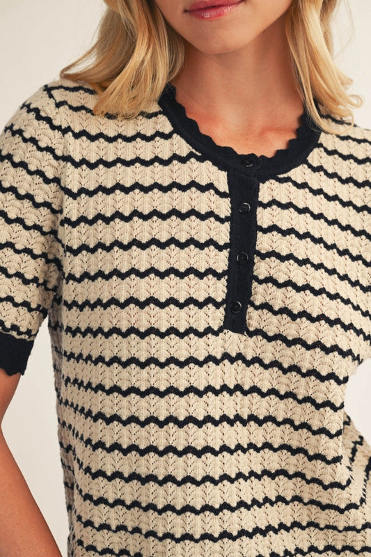 Zig-zag Pattern Lightweight Sweater Top