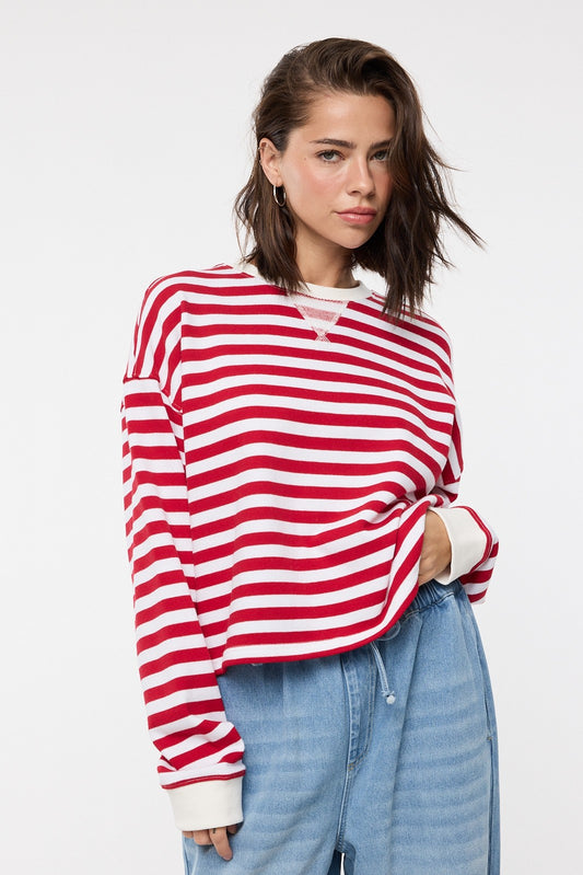 Flawless Contrast Stripe Relaxed Crop Knit Top