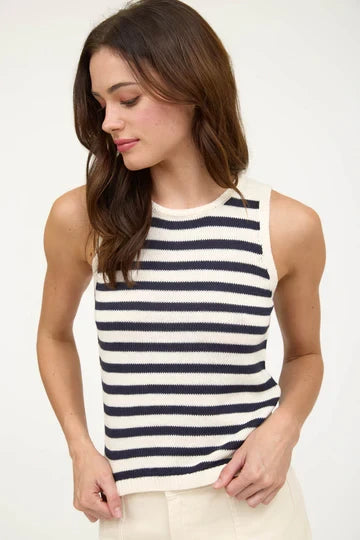 TW1656_NAVY_4_360x.webp